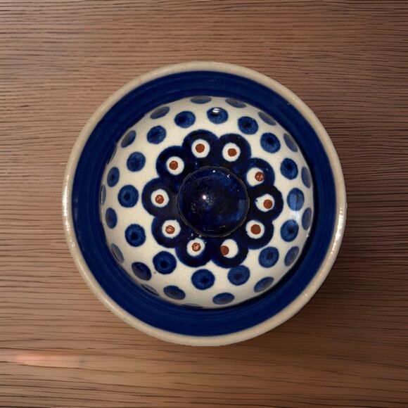 Boleblawiec Hand Made Polish Art Pottery Cheese Dish with Lid Blue White - Picture 9 of 10